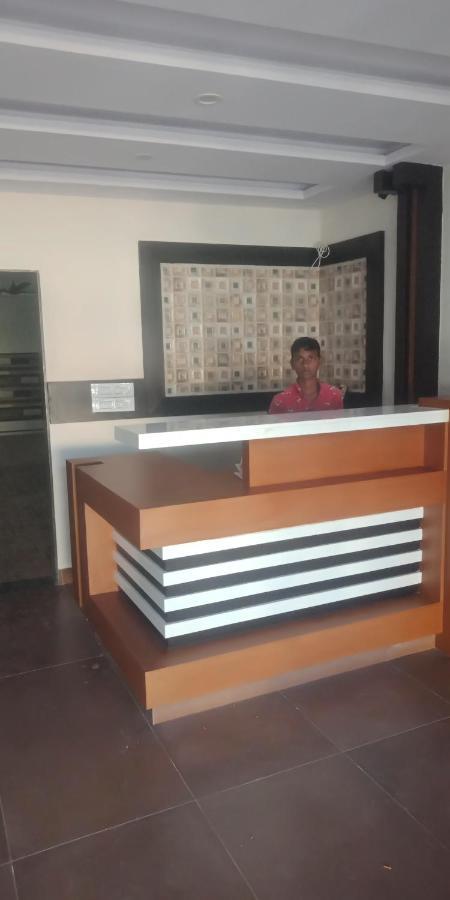 Hotel M G Residency Chikmagalūr Exterior foto